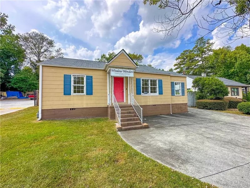 4154 Clairmont RD, Chamblee, GA 30341