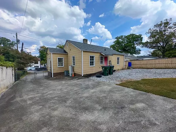 Chamblee, GA 30341,4154 Clairmont RD