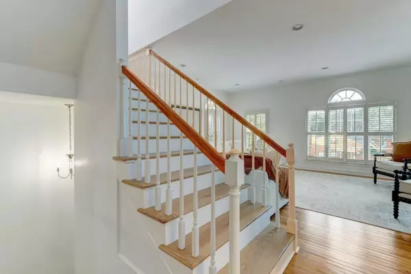 Atlanta, GA 30339,3520 Vinings Ridge CT