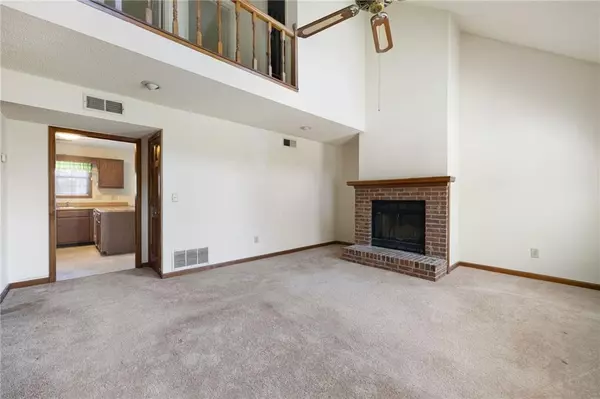 Kennesaw, GA 30144,3085 Sand Wedge CIR NW