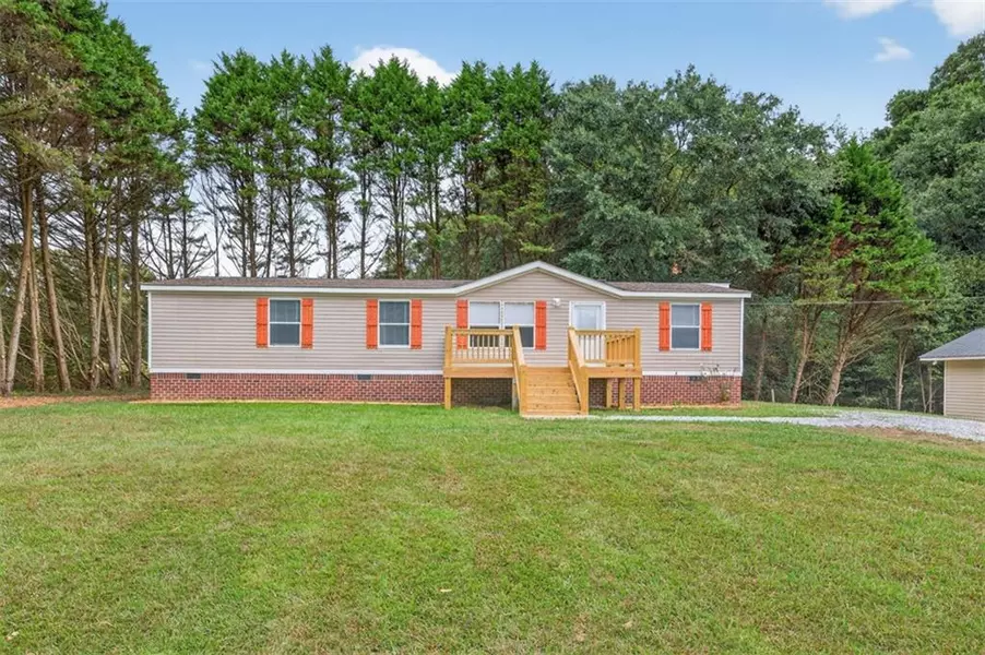 380 Thomas RD, Martin, GA 30557