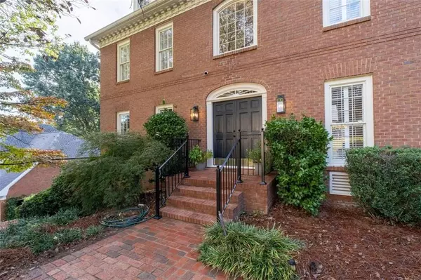 Brookhaven, GA 30319,1152 Byrnwyck RD NE