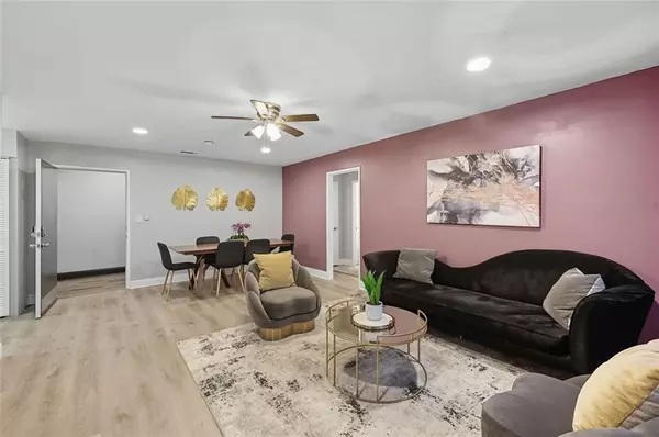 Atlanta, GA 30319,3645 Peachtree RD NE #203