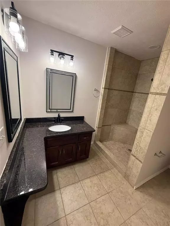 Lagrange, GA 30240,589 WATERVIEW DR
