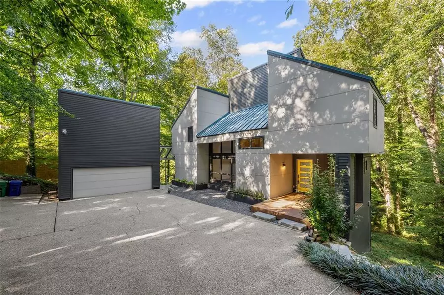 2130 Starfire DR NE, Atlanta, GA 30345