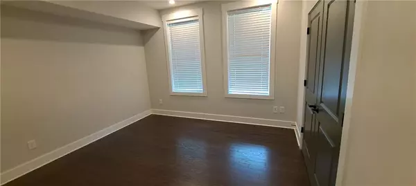 Atlanta, GA 30318,717 Katherine Johnson LN