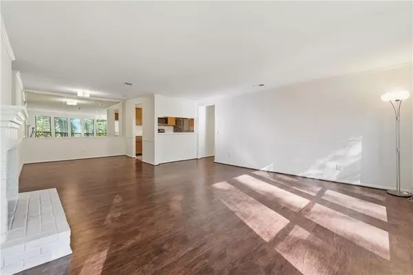 Roswell, GA 30075,427 Warm Springs CIR