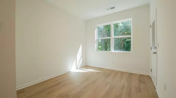 Atlanta, GA 30315,1334 Lakota PL