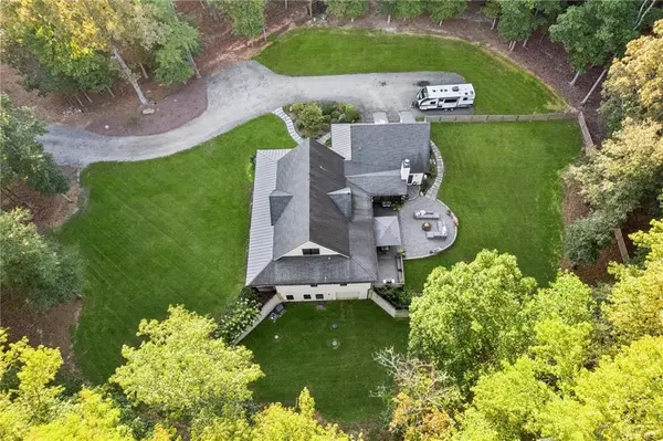 Canton, GA 30115,889 Freehome RD