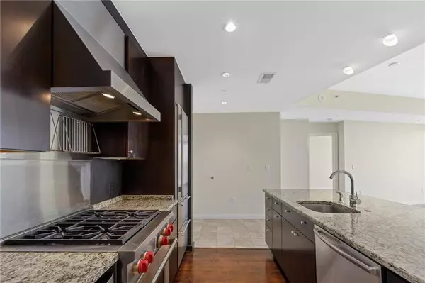 Atlanta, GA 30305,3325 Piedmont RD NE #2207