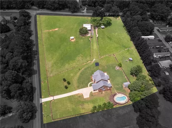 Loganville, GA 30052,3905 Pointer RD