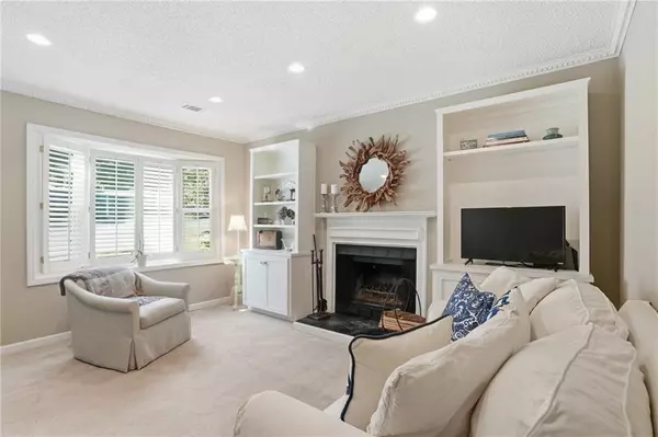 Roswell, GA 30075,1052 Sasha LN