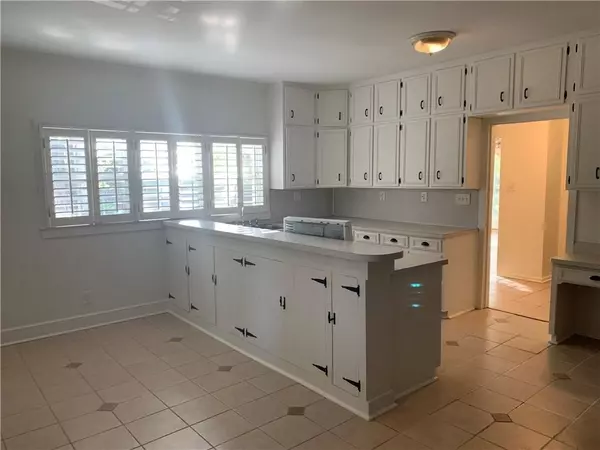 Alpharetta, GA 30004,1145 Mayfield RD