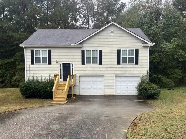 1278 Lynx CT, Hampton, GA 30228