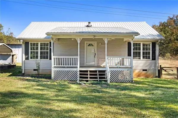 2526 Prospect RD, Toccoa, GA 30577