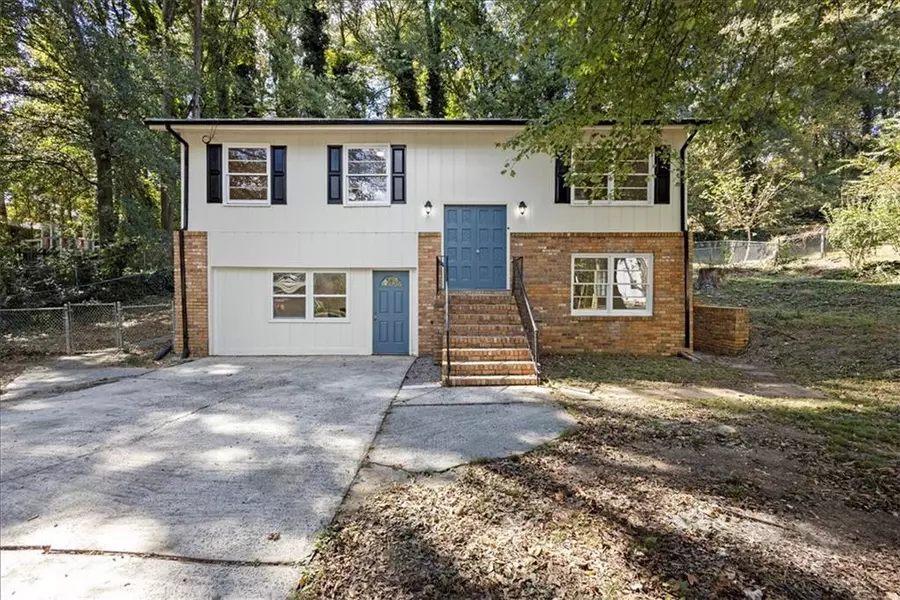 5645 Hammond DR, Norcross, GA 30071