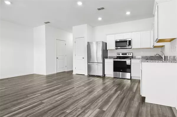 Atlanta, GA 30331,2615 SENEGAL WAY #2615