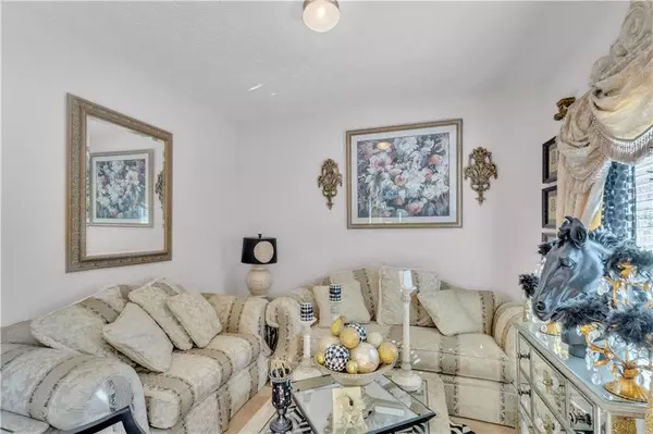 Fairburn, GA 30213,222 Woodcliff CT