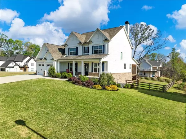 Hoschton, GA 30548,857 Champagne LN