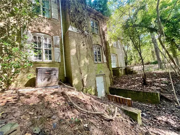 Jonesboro, GA 30238,10588 Fitzgerald RD