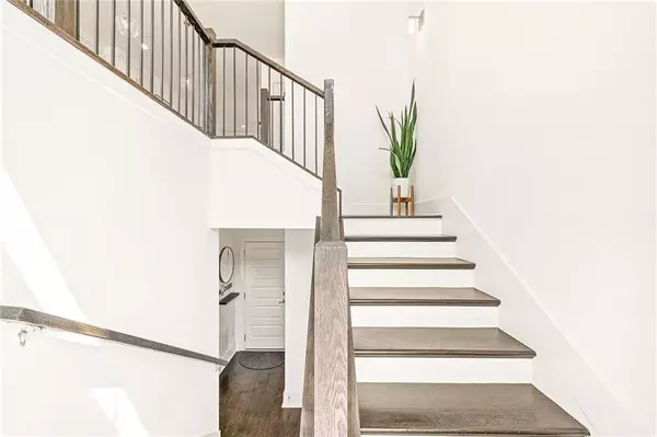 Atlanta, GA 30309,1801 Huntington Hills LN NW