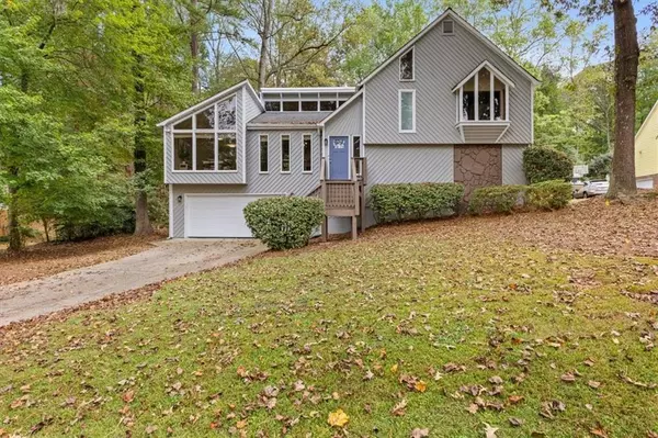 2866 Lexington TRCE, Marietta, GA 30062