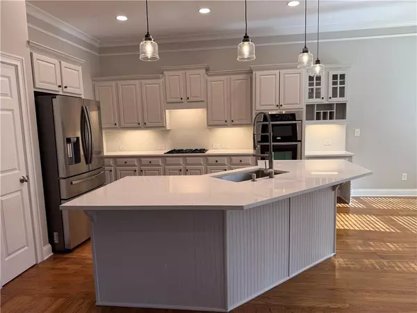 Roswell, GA 30075,5407 Waters Edge TRL