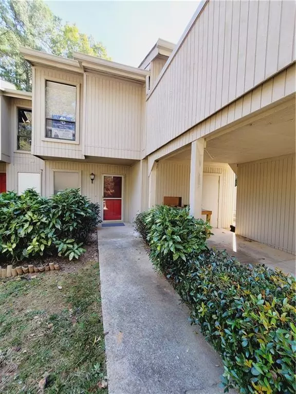 Peachtree Corners, GA 30092,6188 BROOKWOOD RD