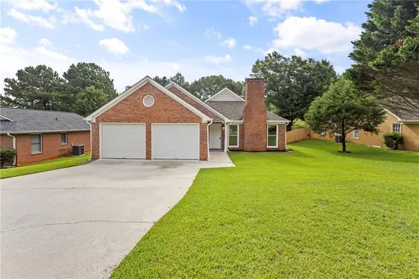 1891 Riverchase CIR NE, Conyers, GA 30013