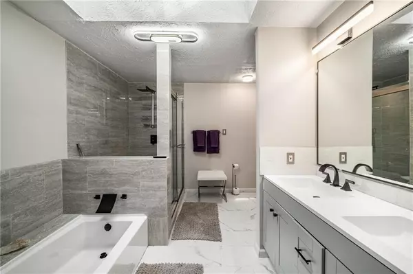 Atlanta, GA 30331,4400 Celebration DR SW