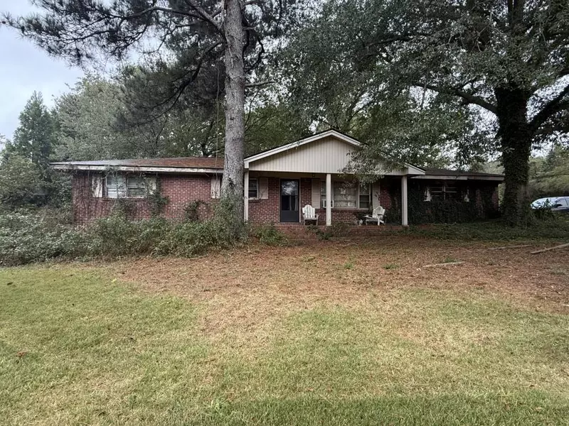 101 Lakeview DR, Auburn, GA 30011
