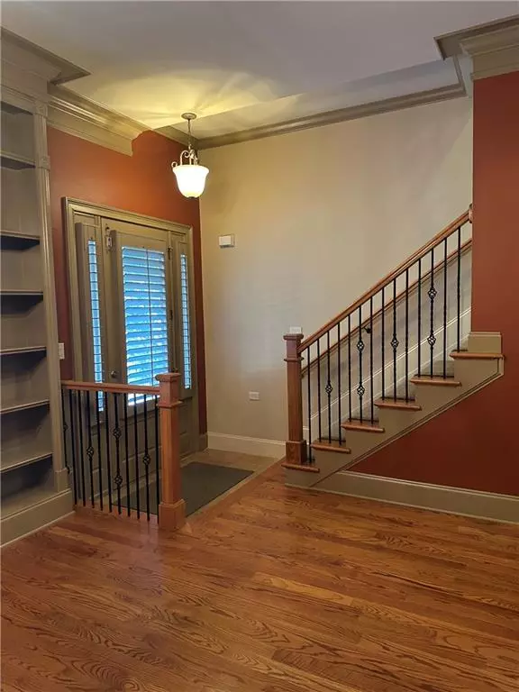 Sandy Springs, GA 30328,1027 Pearl Point