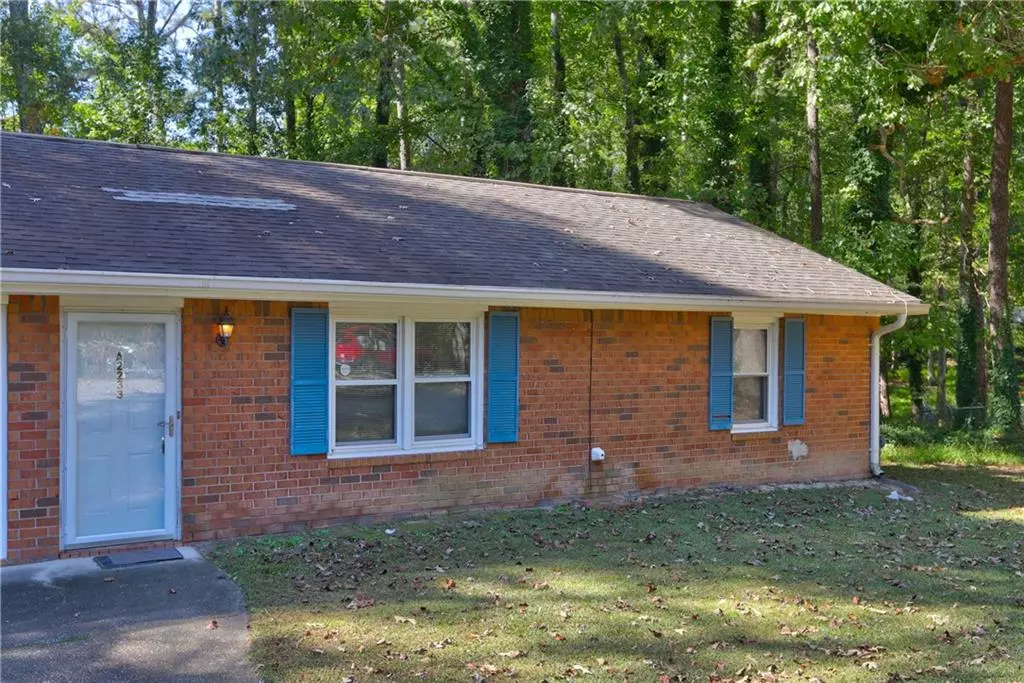 Stone Mountain, GA 30087,2233 Davis RD #A