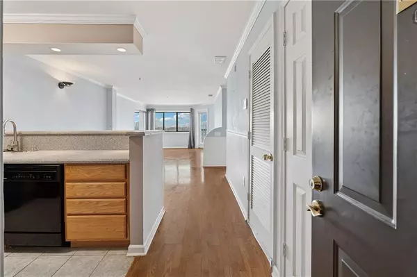 795 Hammond DR #2101, Atlanta, GA 30328