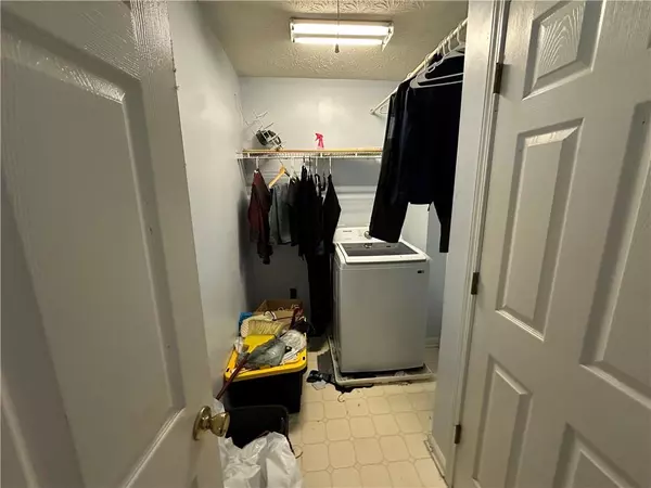 Marietta, GA 30008,1618 Sparrow Wood LN