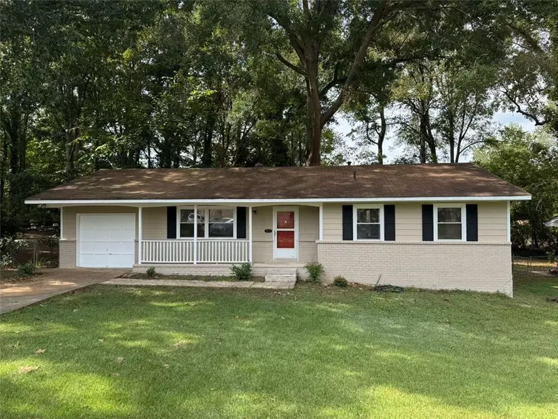 8845 ASHWOOD DR, Riverdale, GA 30274