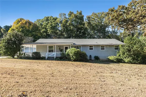 404 Rocky Creek RD, Hampton, GA 30228