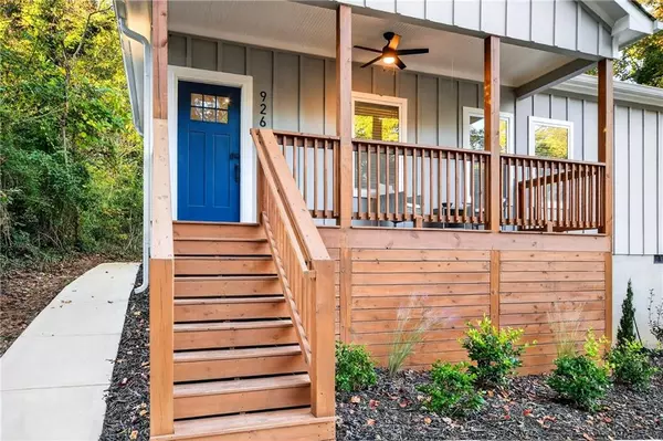 East Point, GA 30344,926 Avebury DR