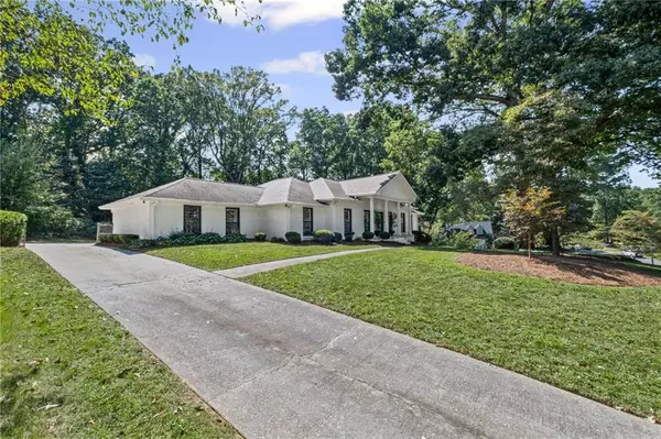 Atlanta, GA 30328,460 Riverside Pkwy