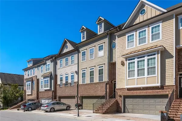 Atlanta, GA 30318,2138 Shale LN NW #260