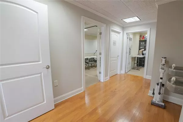 Suwanee, GA 30024,530 Highland Station DR #2003