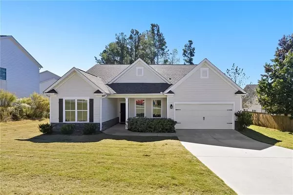 2052 Waterside LN, Bethlehem, GA 30620