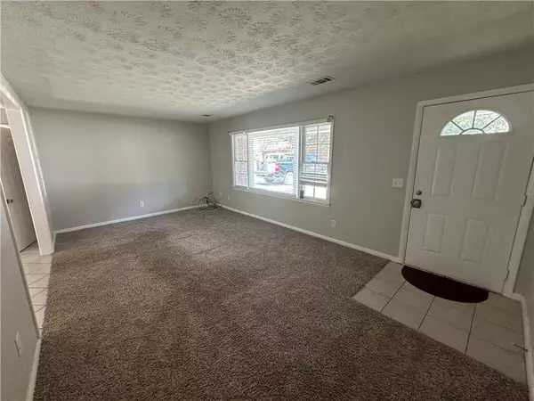 Jonesboro, GA 30236,727 S Carter DR