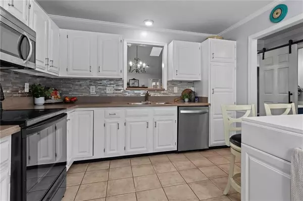 Johns Creek, GA 30022,2003 Falcon Glen CT