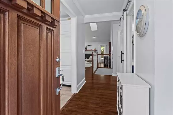 Johns Creek, GA 30022,2003 Falcon Glen CT