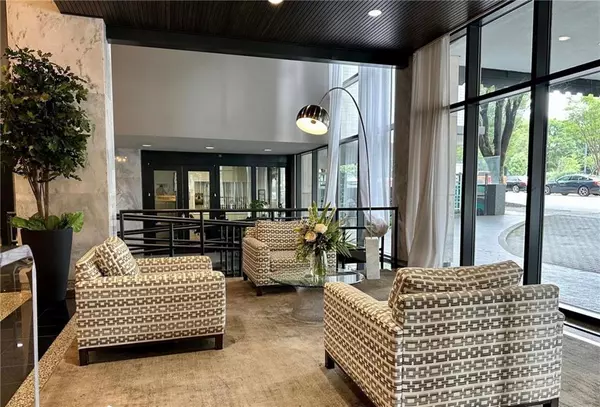 Atlanta, GA 30308,620 Peachtree ST NE #1807