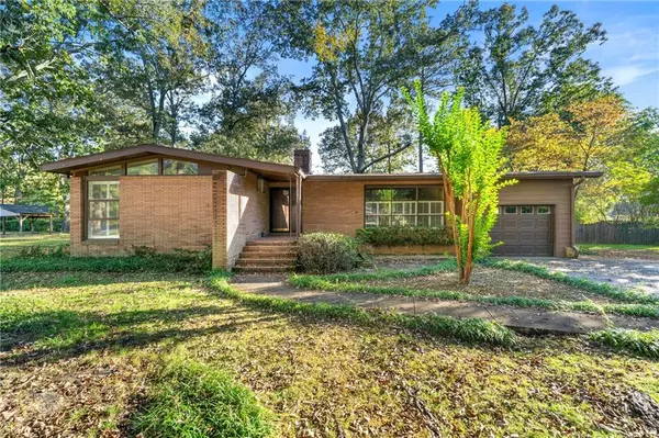 3013 Garden Lakes BLVD NW, Rome, GA 30165