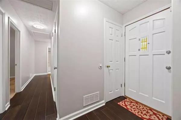 Stockbridge, GA 30281,190 Helen LN