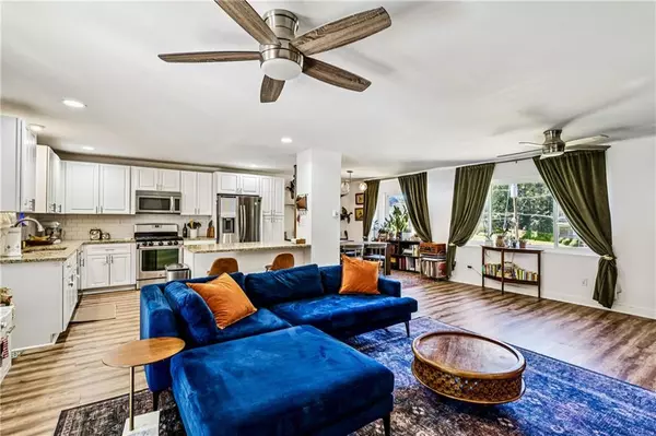 Atlanta, GA 30316,2407 Crestdale CIR SE