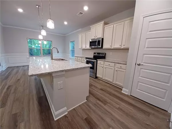 Cornelia, GA 30531,534 Creek RD